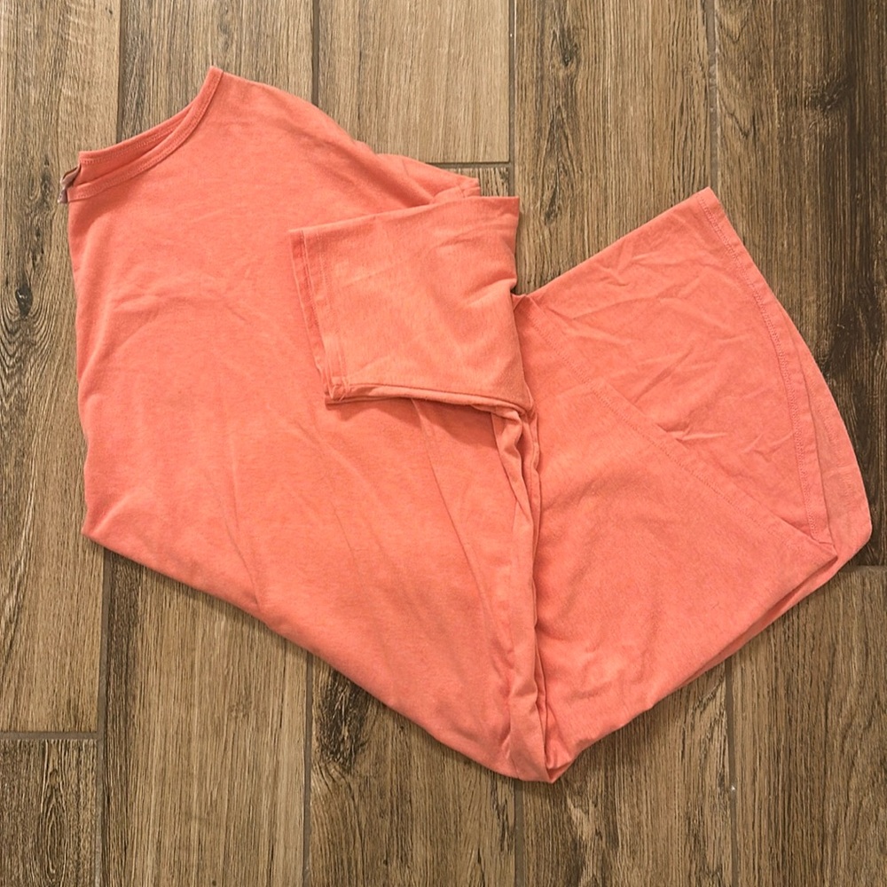 LuLaRoe large Irma tunic